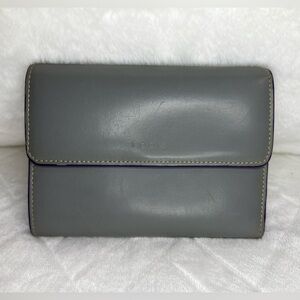 LODIS GREY SMOOTH LEATHER TRIFOLD WALLET EUC